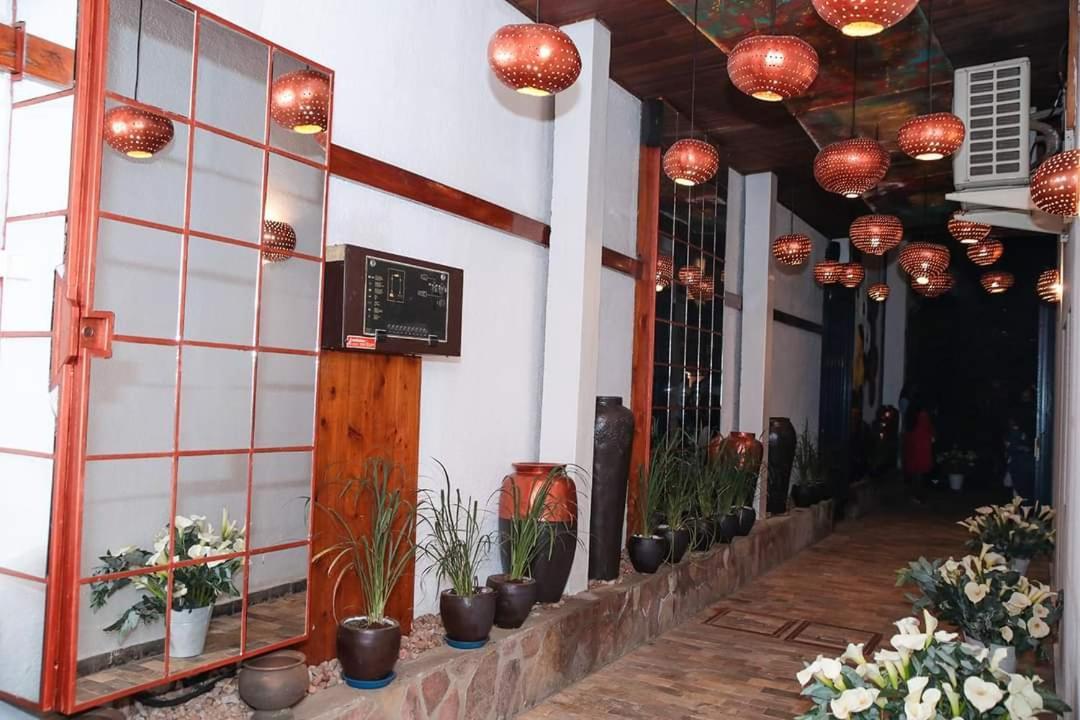 Botanika Hotel Bujumbura Dış mekan fotoğraf